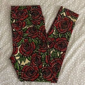 ✌🏽 LuLaRoe Tall & Curvy Rose Leggings